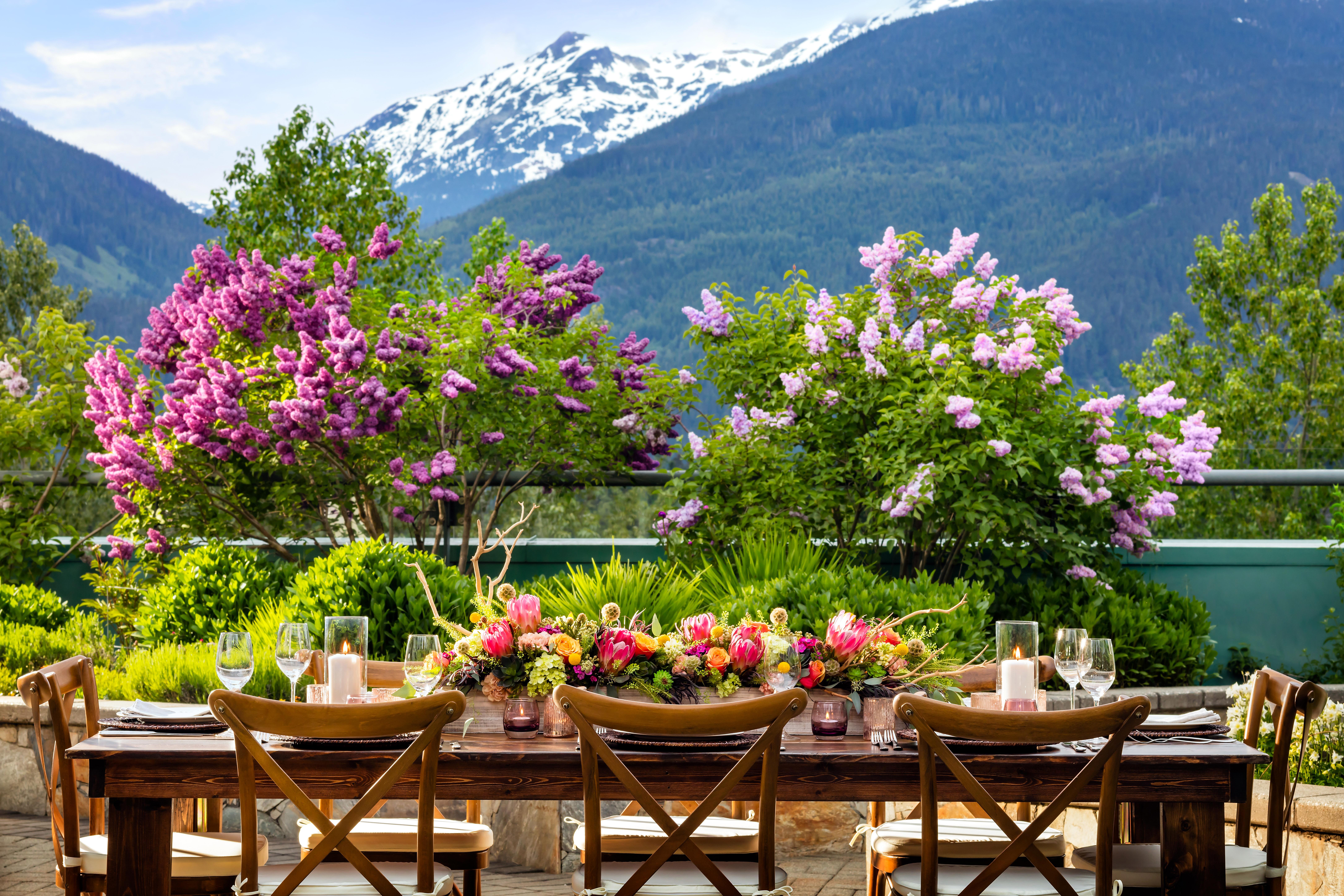 Fairmont Chateau Whistler Bagian luar foto