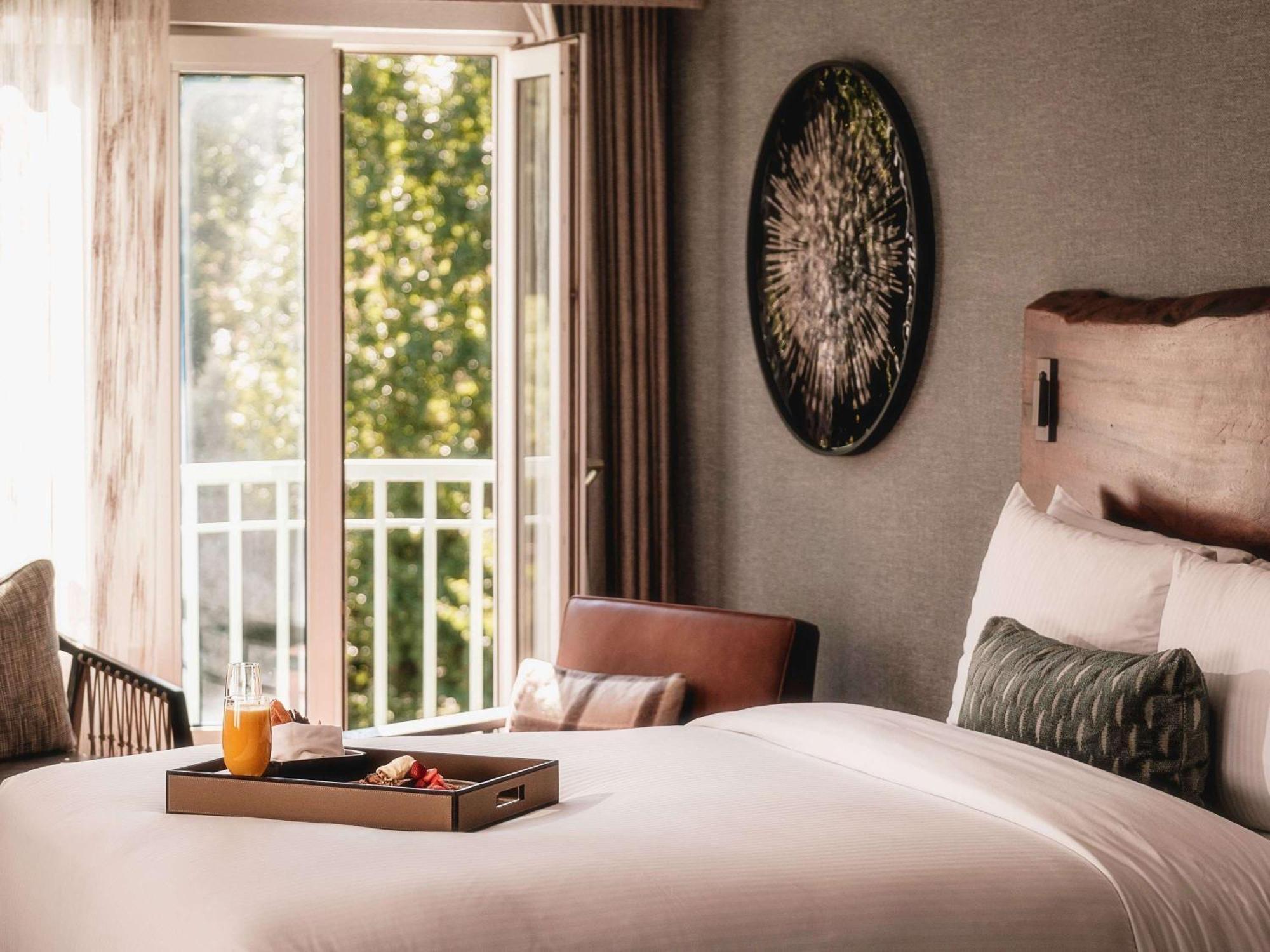Fairmont Chateau Whistler Bagian luar foto